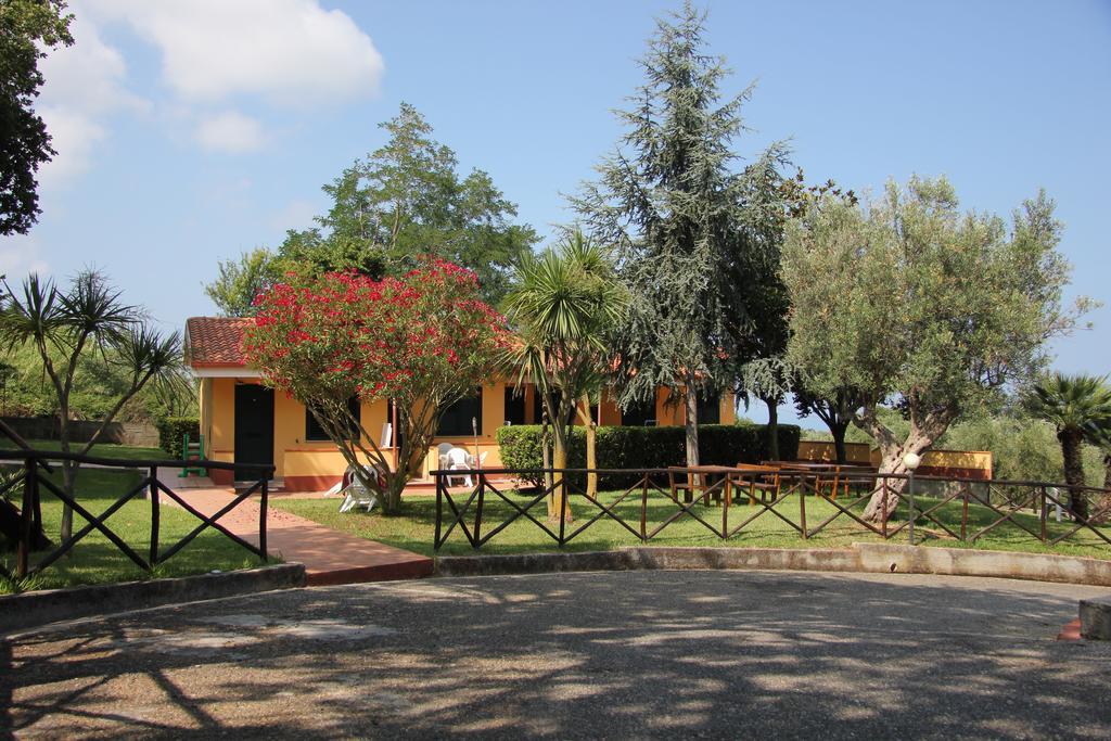 Borgo San Cosmo Tropea Bed & Breakfast Brattiro Exterior photo