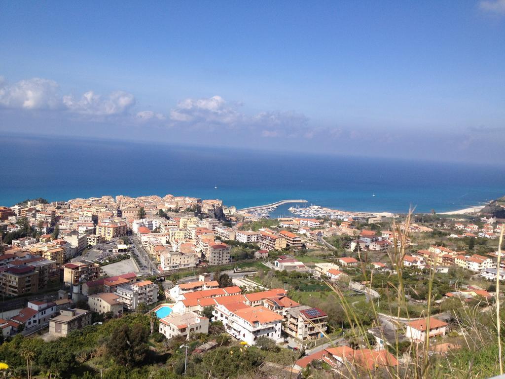 Borgo San Cosmo Tropea Bed & Breakfast Brattiro Exterior photo